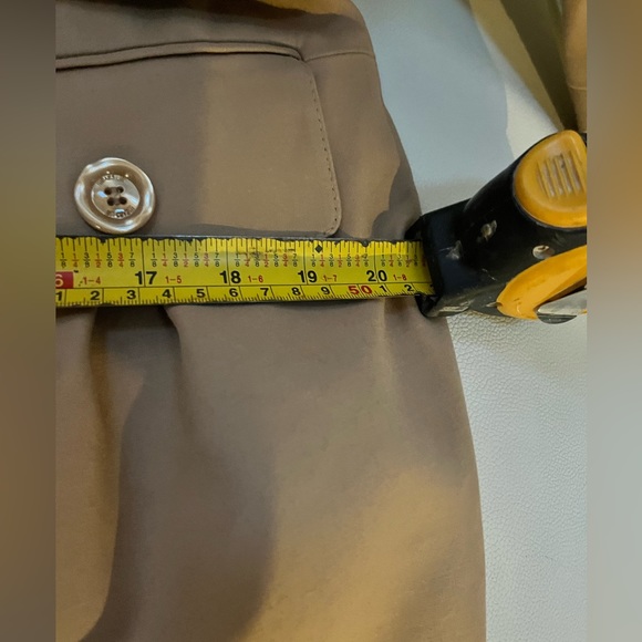 Trench coach - Picture 6 of 6